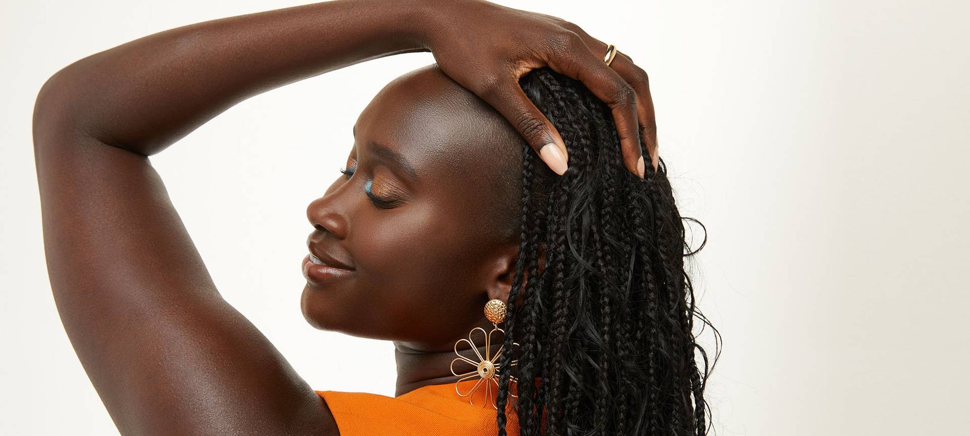 Beginners Lace Frontal Series: How To Install And Remove My Frontal Wig?