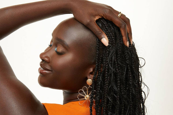 Beginners Lace Frontal Series: How To Install And Remove My Frontal Wig?